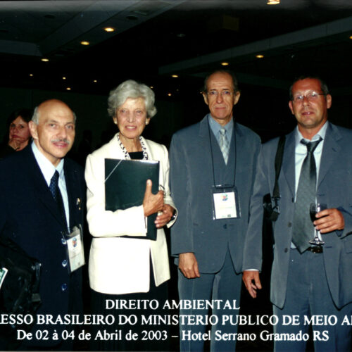 daniela-sallet-producoes-substantivo-feminino-arquivo-iii-congresso-brasileiro-do-ministerio-publico-do-meio-ambiente-gramado-2003